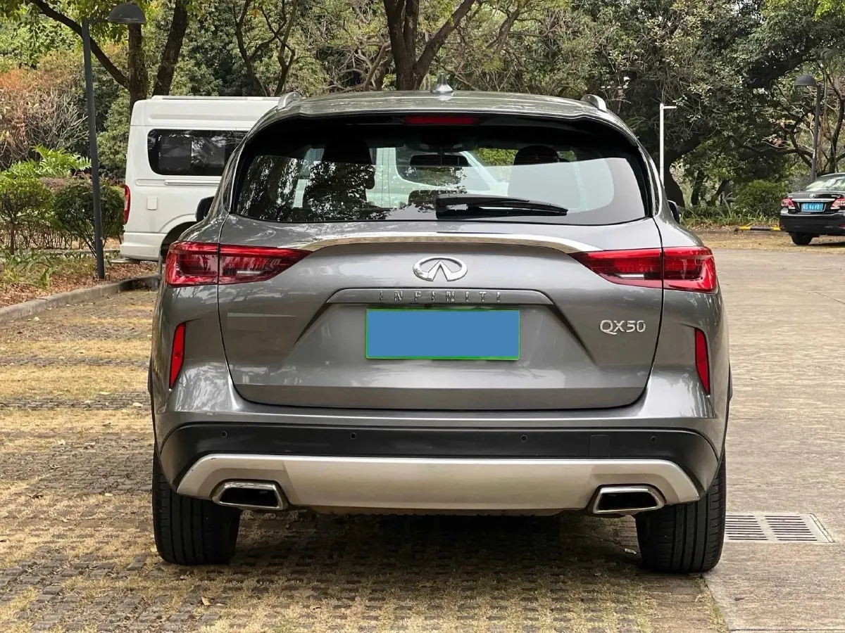 2020 Infiniti QX50 2.0T 245HP L4 CVT,autocango,china used car exporter,china ev exporter,chinese used car exporter,chinese used ev exporter