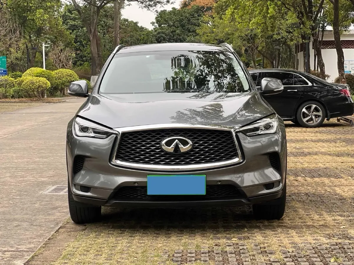 2020 Infiniti QX50 2.0T 245HP L4 CVT,autocango,china used car exporter,china ev exporter,chinese used car exporter,chinese used ev exporter