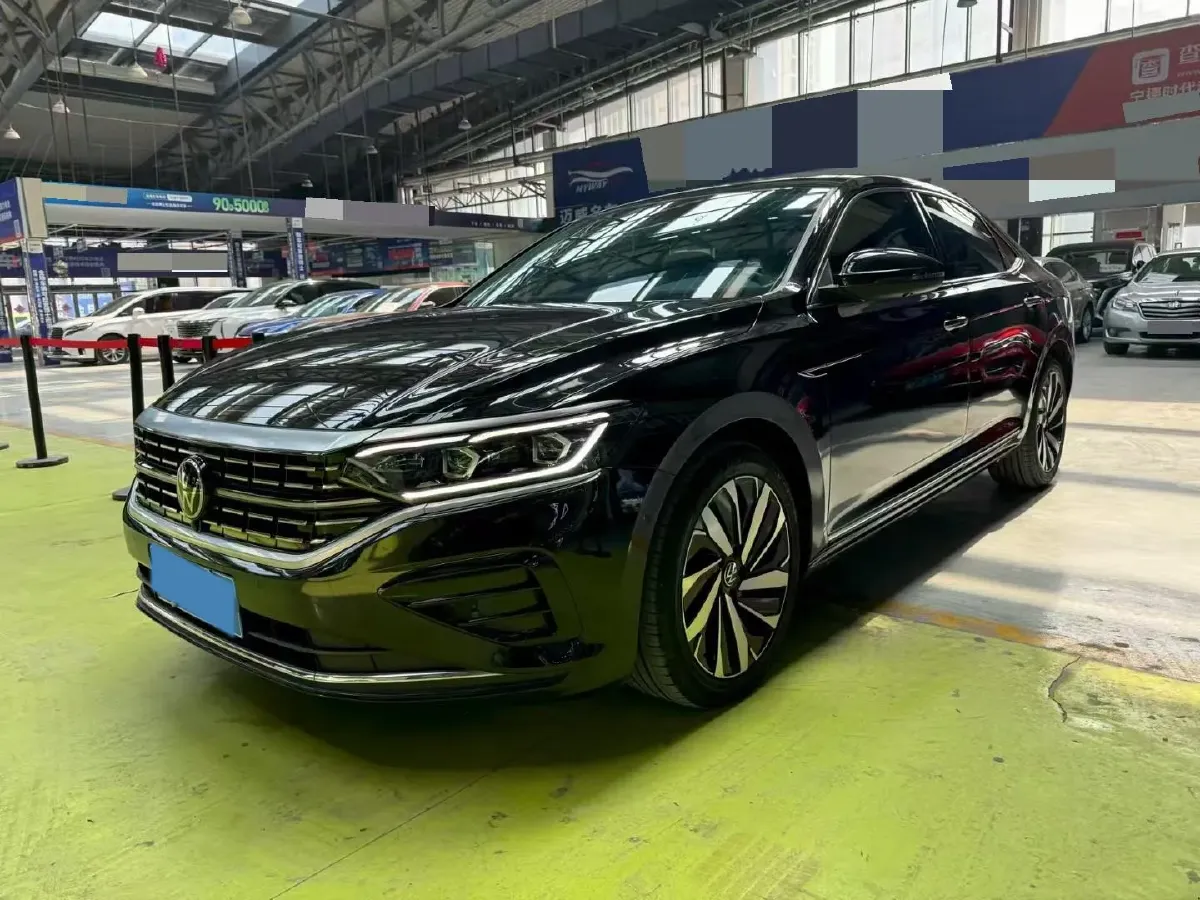 2023 Volkswagen Passat 2.0T 186HP L4 7DCT,autocango,china used car exporter,china ev exporter,chinese used car exporter,chinese used ev exporter