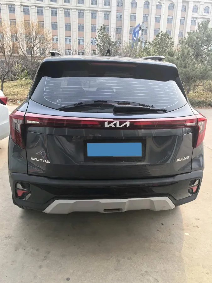 2023 Kia Seltos 1.5L 115HP L4 CVT,autocango,china used car exporter,china ev exporter,chinese used car exporter,chinese used ev exporter