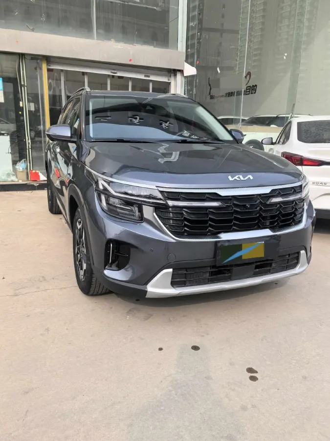 2023 Kia Seltos 1.5L 115HP L4 CVT,autocango,china used car exporter,china ev exporter,chinese used car exporter,chinese used ev exporter