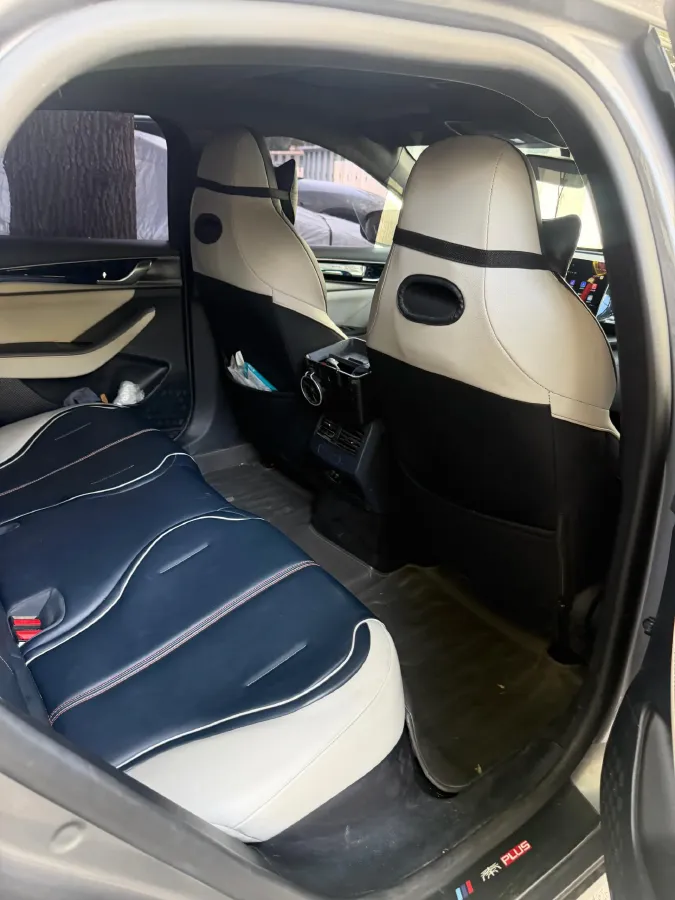 2021 Haval F7 1.5T 169HP L4 7DCT,autocango,china used car exporter,china ev exporter,chinese used car exporter,chinese used ev exporter