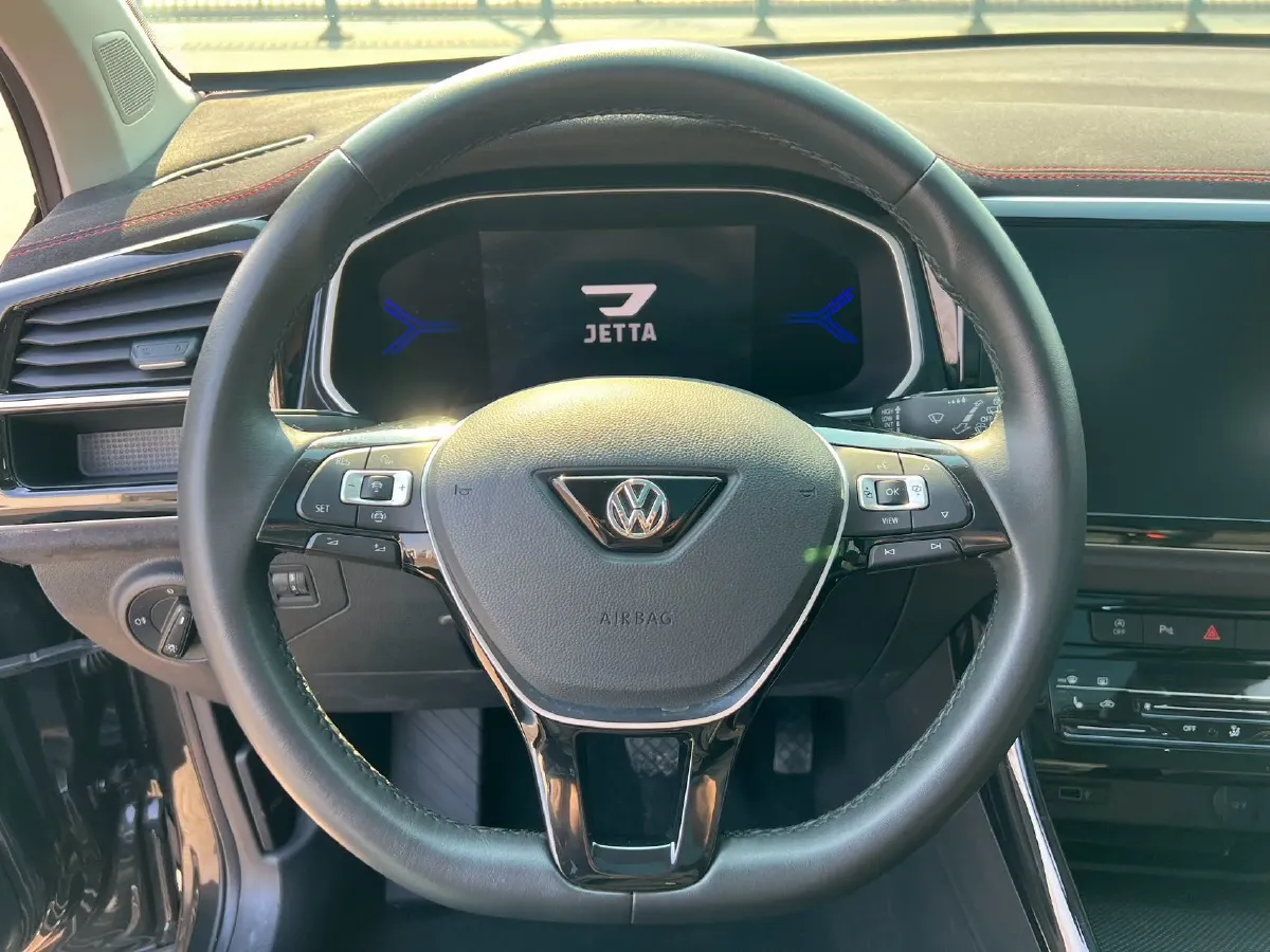 2022 Jetta VS7 1.4T 150HP L4 6AT,autocango,china used car exporter,china ev exporter,chinese used car exporter,chinese used ev exporter