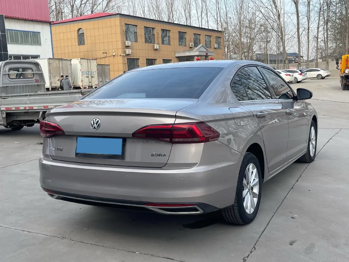 2020 Volkswagen Bora 1.5L 113HP L4 5MT,autocango,china used car exporter,china ev exporter,chinese used car exporter,chinese used ev exporter