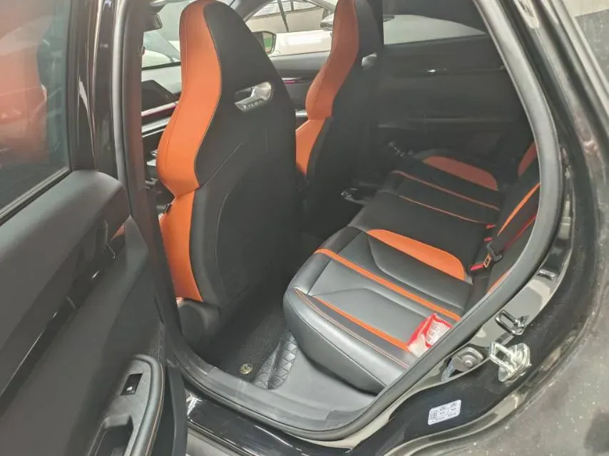 2024 ChangAn UNI-V 1.5T 188HP L4 7DCT,autocango,china used car exporter,china ev exporter,chinese used car exporter,chinese used ev exporter