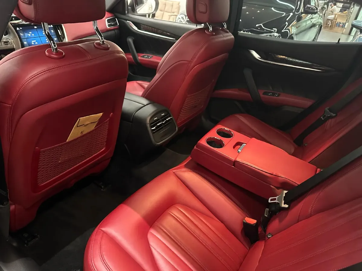 2019 Maserati Ghibli 3.0T 350HP V6 8AT,autocango,china used car exporter,china ev exporter,chinese used car exporter,chinese used ev exporter