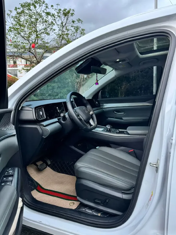 2025 BYD Song Pro 1.5L 101HP L4 E-CVT PHEV 18.3KWH,autocango,china used car exporter,china ev exporter,chinese used car exporter,chinese used ev exporter