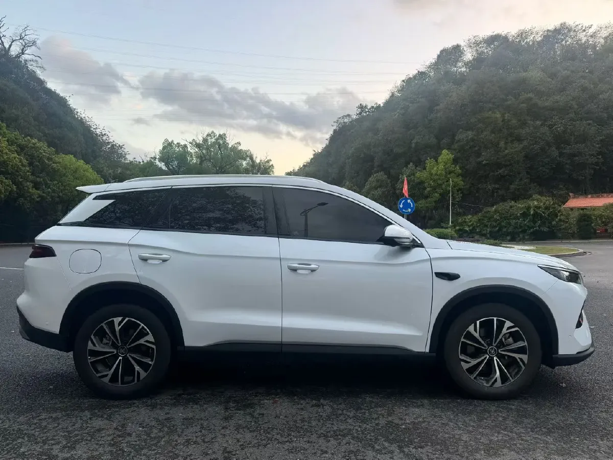 2025 BYD Song Pro 1.5L 101HP L4 E-CVT PHEV 18.3KWH,autocango,china used car exporter,china ev exporter,chinese used car exporter,chinese used ev exporter