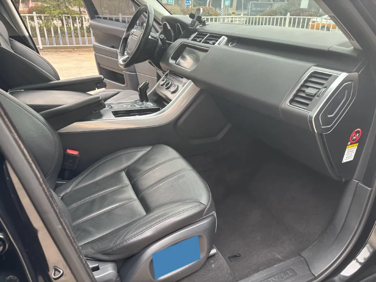 2017 Land Rover Range Rover Sport 3.0T 340HP V6 8AT,autocango,china used car exporter,china ev exporter,chinese used car exporter,chinese used ev exporter