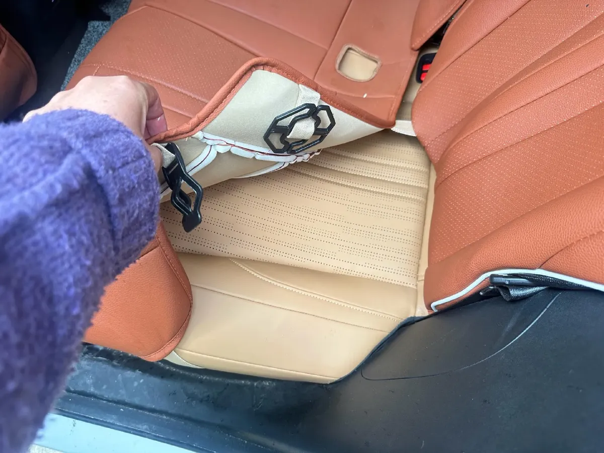 2024 Geely Galaxy L7 1.5T 163HP L4 3DHT PHEV 18.7KWH,autocango,china used car exporter,china ev exporter,chinese used car exporter,chinese used ev exporter