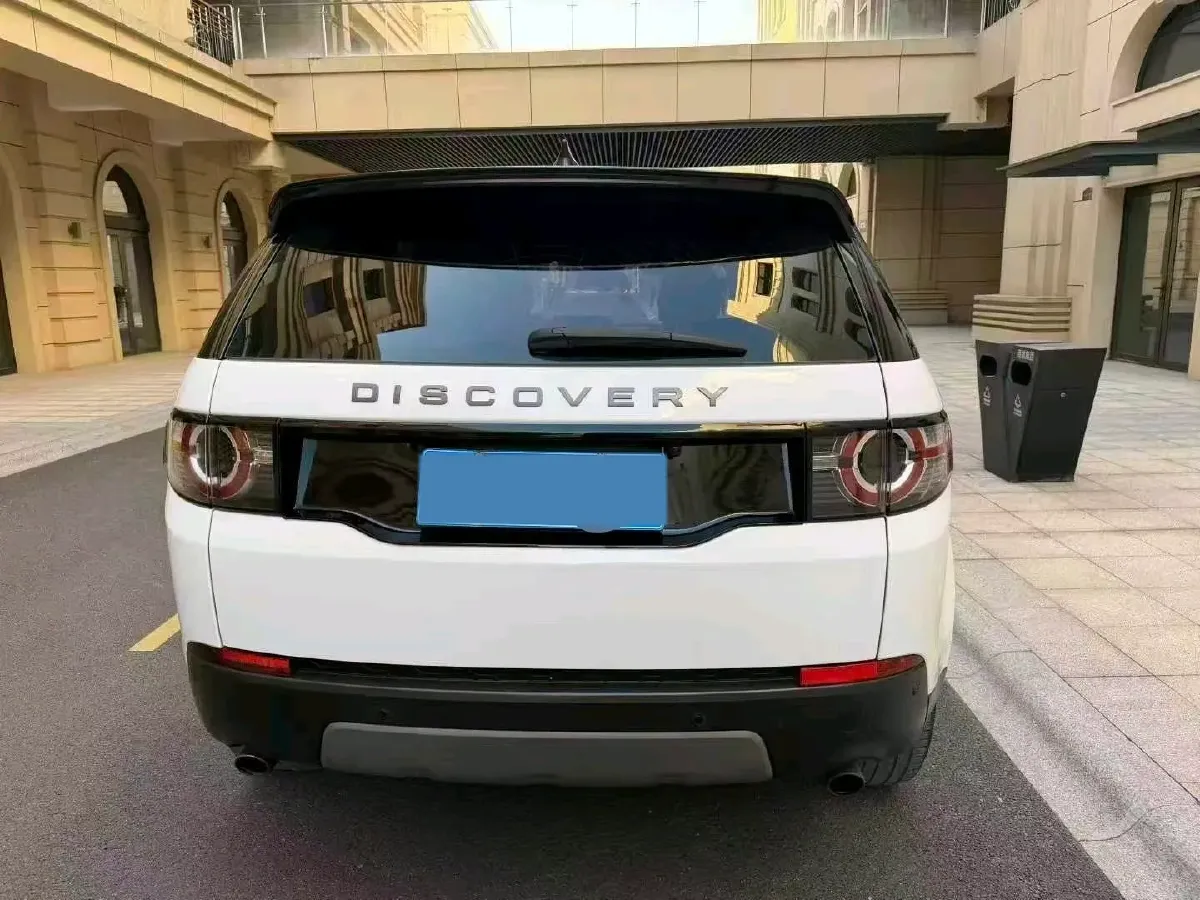 2018 Land Rover Discovery Sport 2.0T 241HP L4 9AT,autocango,china used car exporter,china ev exporter,chinese used car exporter,chinese used ev exporter