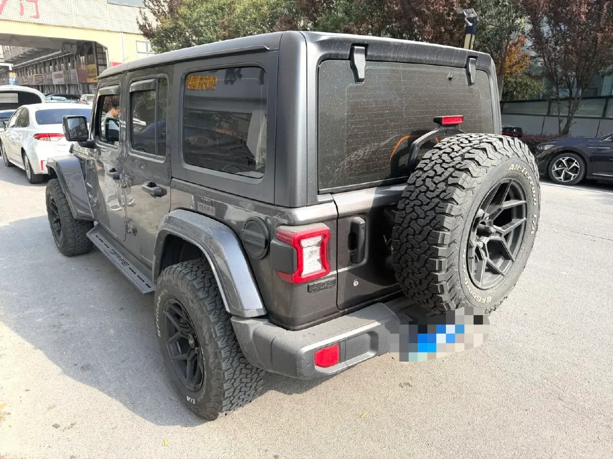 2019 Jeep Wrangler 2.0T 266HP L4 8AT,autocango,china used car exporter,china ev exporter,chinese used car exporter,chinese used ev exporter