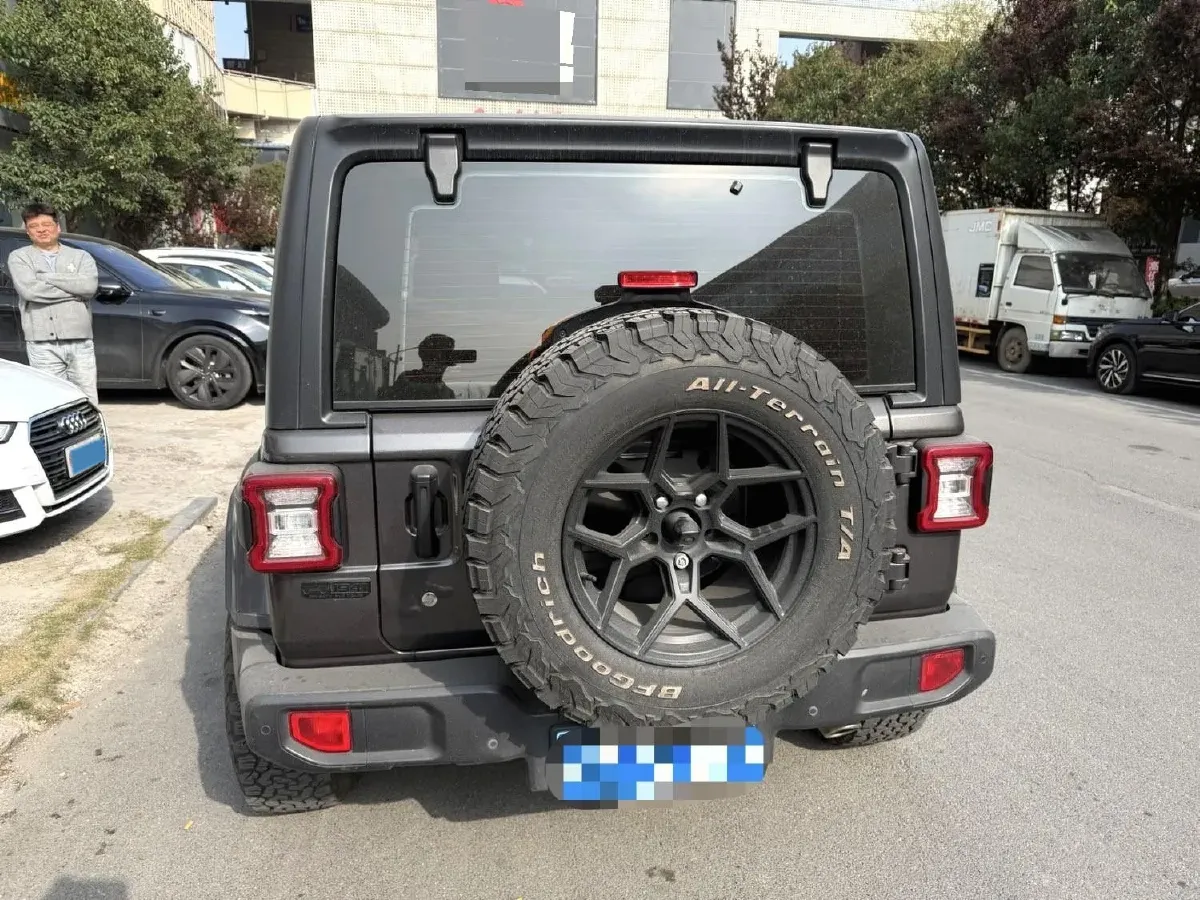 2019 Jeep Wrangler 2.0T 266HP L4 8AT,autocango,china used car exporter,china ev exporter,chinese used car exporter,chinese used ev exporter