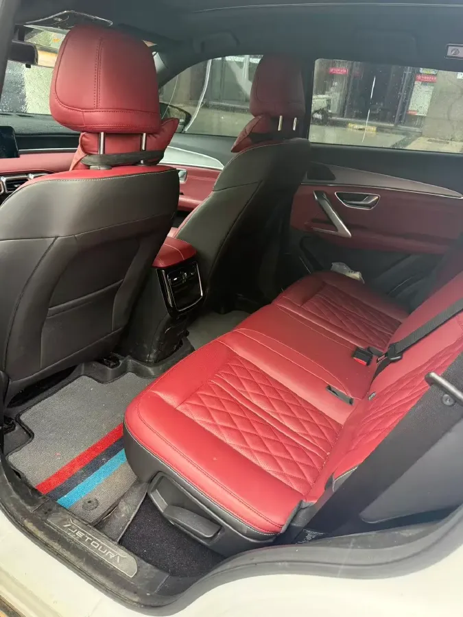 2024 Jetour X70 Plus 1.5T 156HP L4 6DCT,autocango,china used car exporter,china ev exporter,chinese used car exporter,chinese used ev exporter