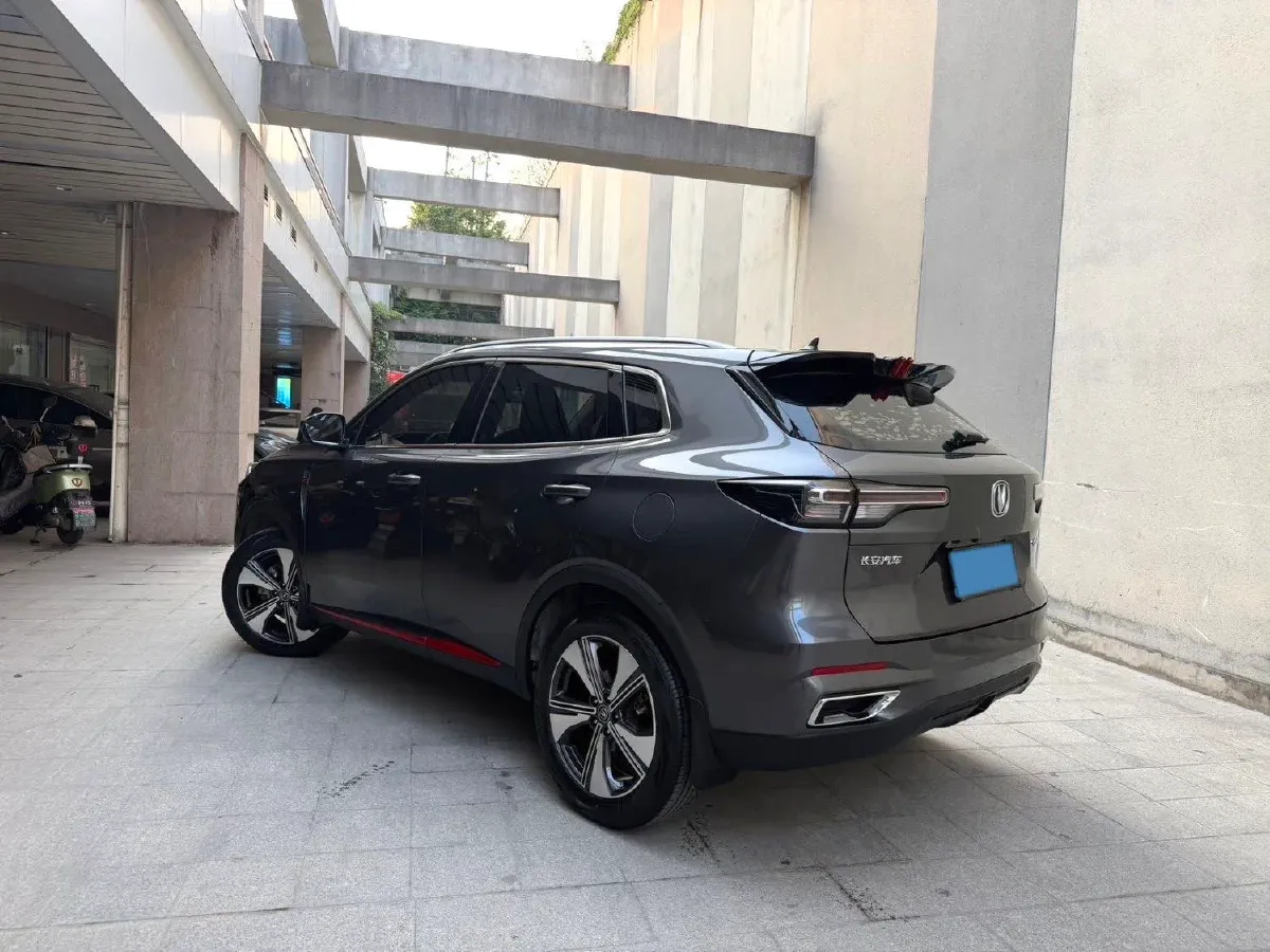 2022 ChangAn CS55 Plus 1.5T 180HP L4 7DCT,autocango,china used car exporter,china ev exporter,chinese used car exporter,chinese used ev exporter