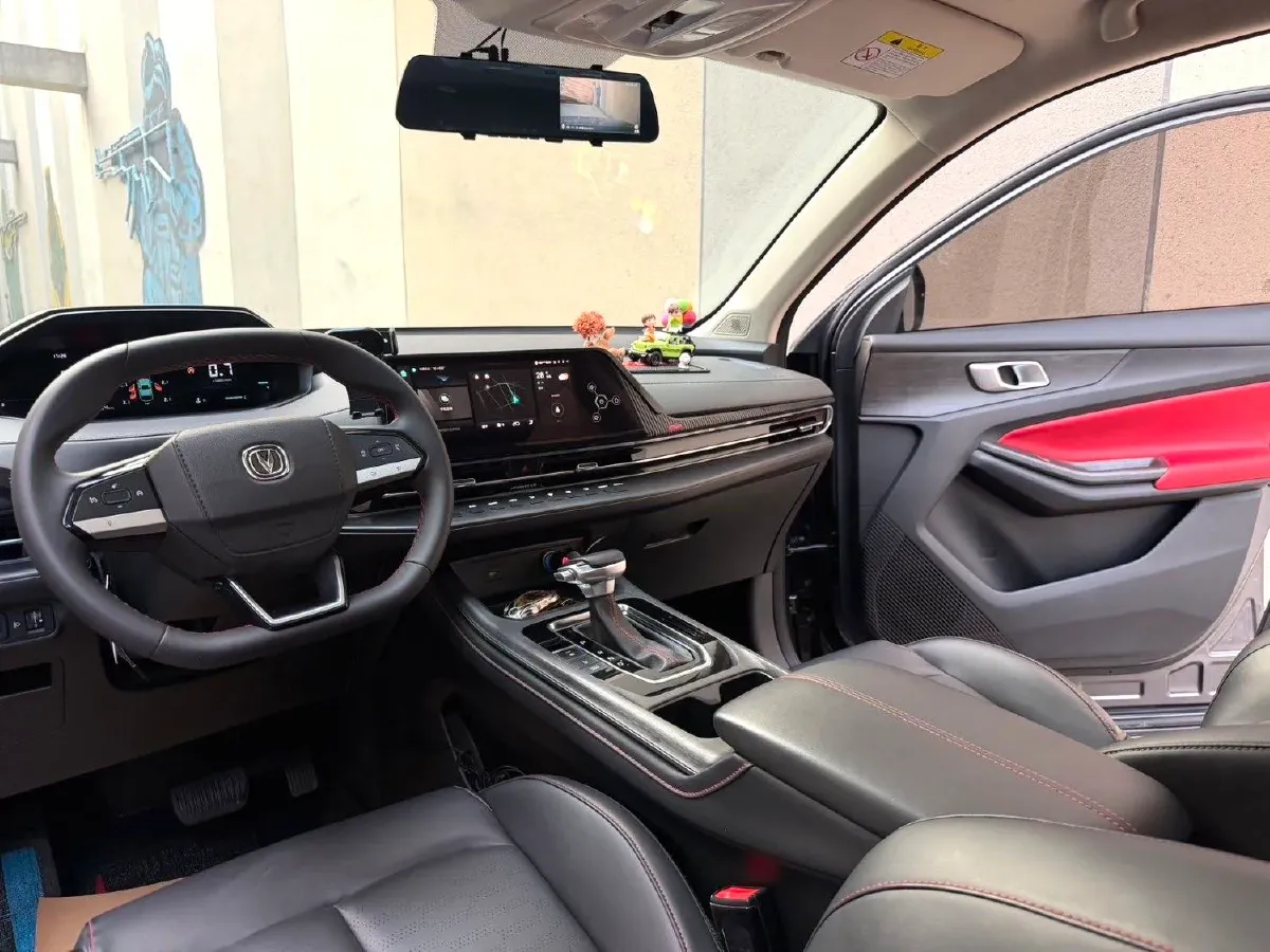 2022 ChangAn CS55 Plus 1.5T 180HP L4 7DCT,autocango,china used car exporter,china ev exporter,chinese used car exporter,chinese used ev exporter