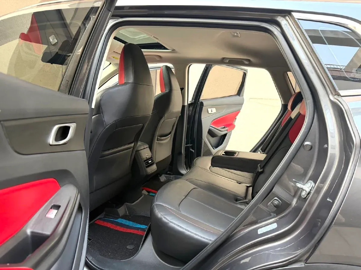 2022 ChangAn CS55 Plus 1.5T 180HP L4 7DCT,autocango,china used car exporter,china ev exporter,chinese used car exporter,chinese used ev exporter