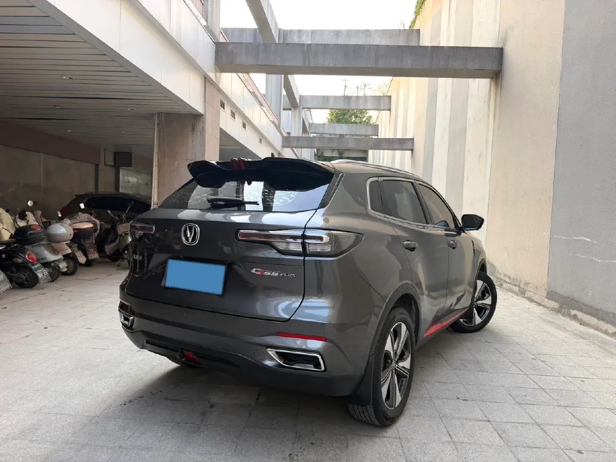 2022 ChangAn CS55 Plus 1.5T 180HP L4 7DCT,autocango,china used car exporter,china ev exporter,chinese used car exporter,chinese used ev exporter
