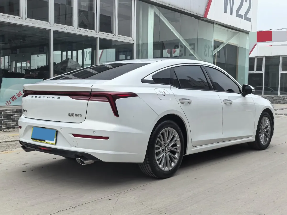 2023 Bestune B70 1.5T 169HP L4 7DCT,autocango,china used car exporter,china ev exporter,chinese used car exporter,chinese used ev exporter