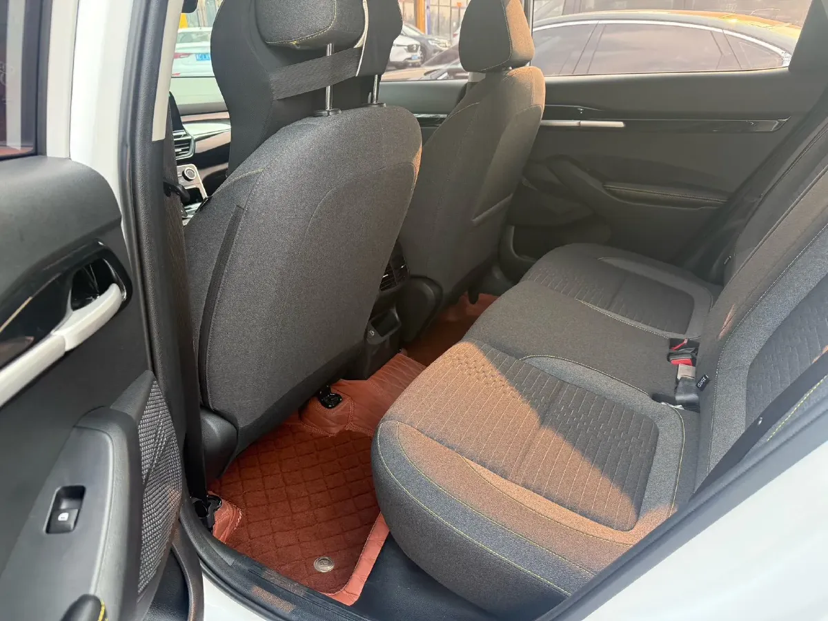 2023 Kia Seltos 1.5L 115HP L4 CVT,autocango,china used car exporter,china ev exporter,chinese used car exporter,chinese used ev exporter