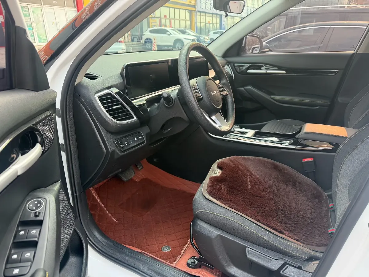 2023 Kia Seltos 1.5L 115HP L4 CVT,autocango,china used car exporter,china ev exporter,chinese used car exporter,chinese used ev exporter