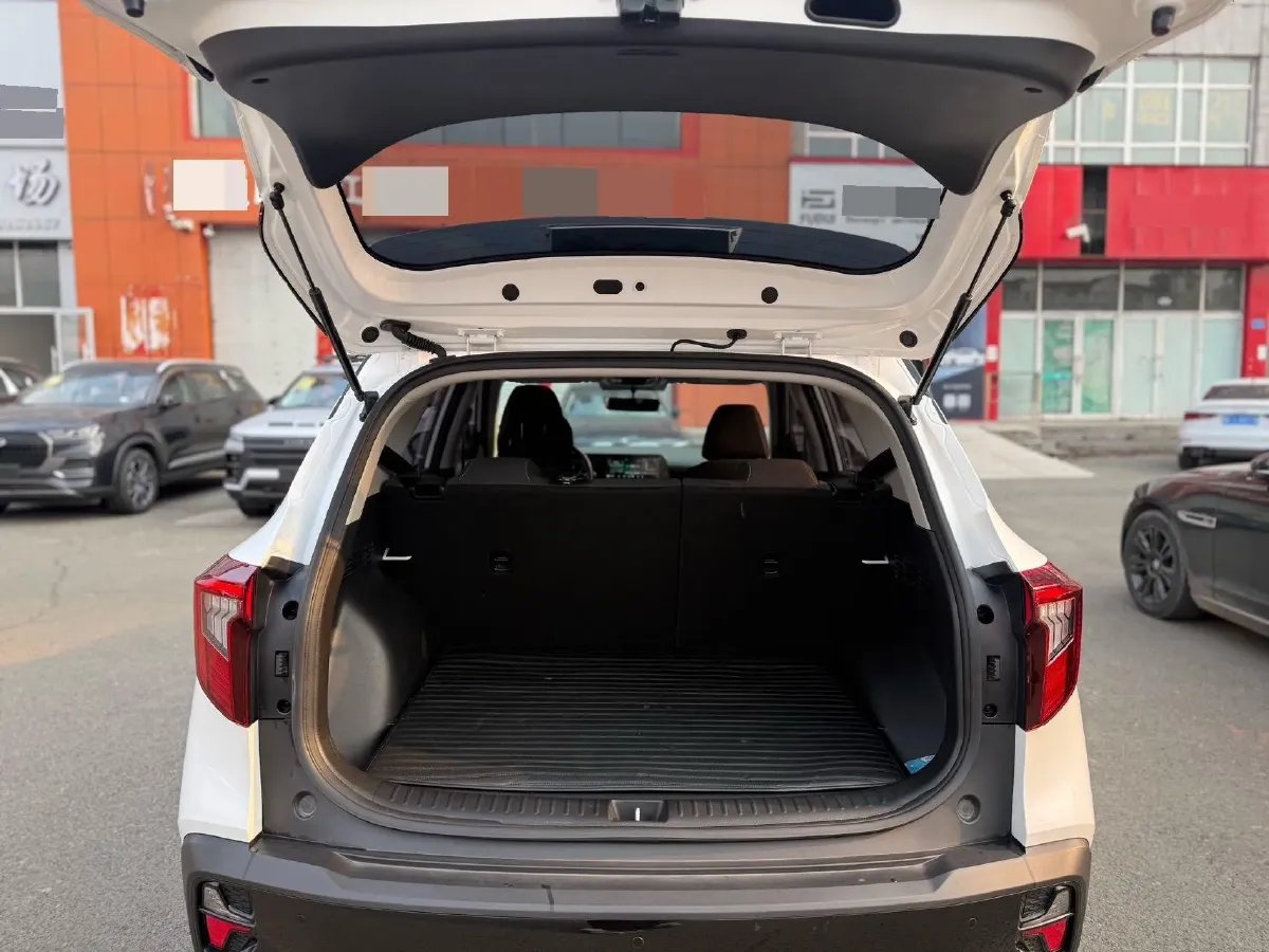 2023 Kia Seltos 1.5L 115HP L4 CVT,autocango,china used car exporter,china ev exporter,chinese used car exporter,chinese used ev exporter