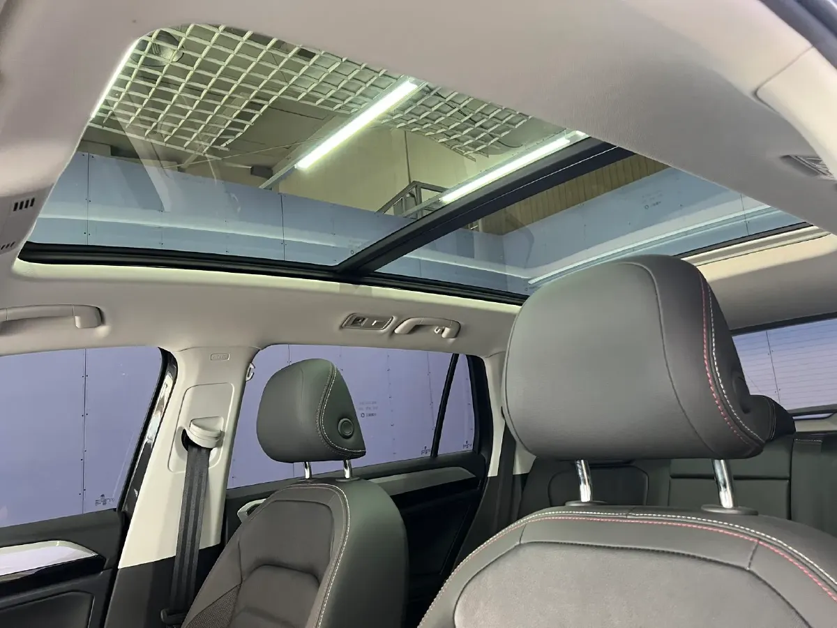 2022 Volkswagen Tayron 1.4T 150HP L4 7DCT,autocango,china used car exporter,china ev exporter,chinese used car exporter,chinese used ev exporter