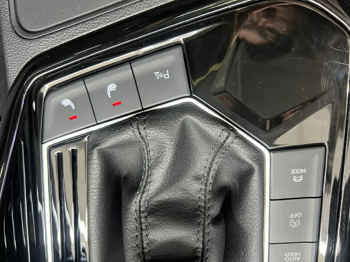 2022 Volkswagen Tayron 1.4T 150HP L4 7DCT,autocango,china used car exporter,china ev exporter,chinese used car exporter,chinese used ev exporter