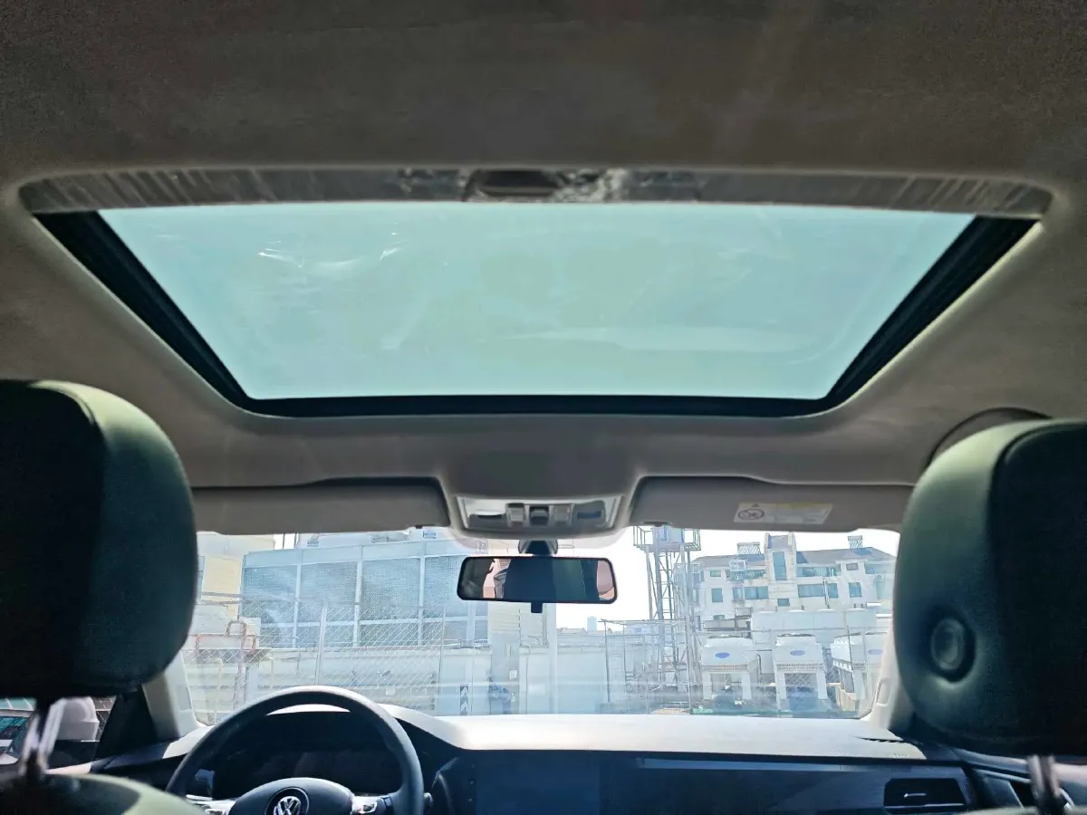 2022 Volkswagen Sagitar 1.2T 116HP L4 7DCT,autocango,china used car exporter,china ev exporter,chinese used car exporter,chinese used ev exporter