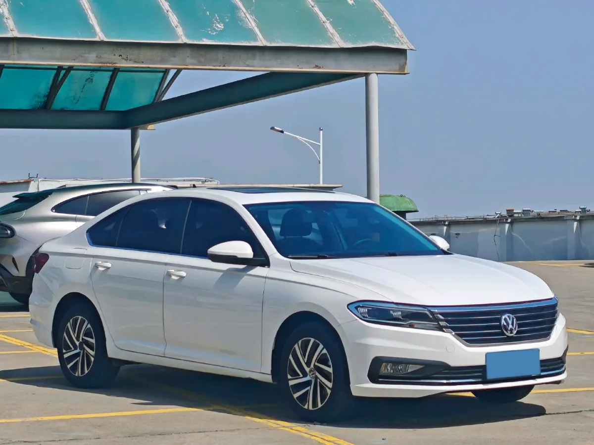 2022 Volkswagen Sagitar 1.2T 116HP L4 7DCT,autocango,china used car exporter,china ev exporter,chinese used car exporter,chinese used ev exporter