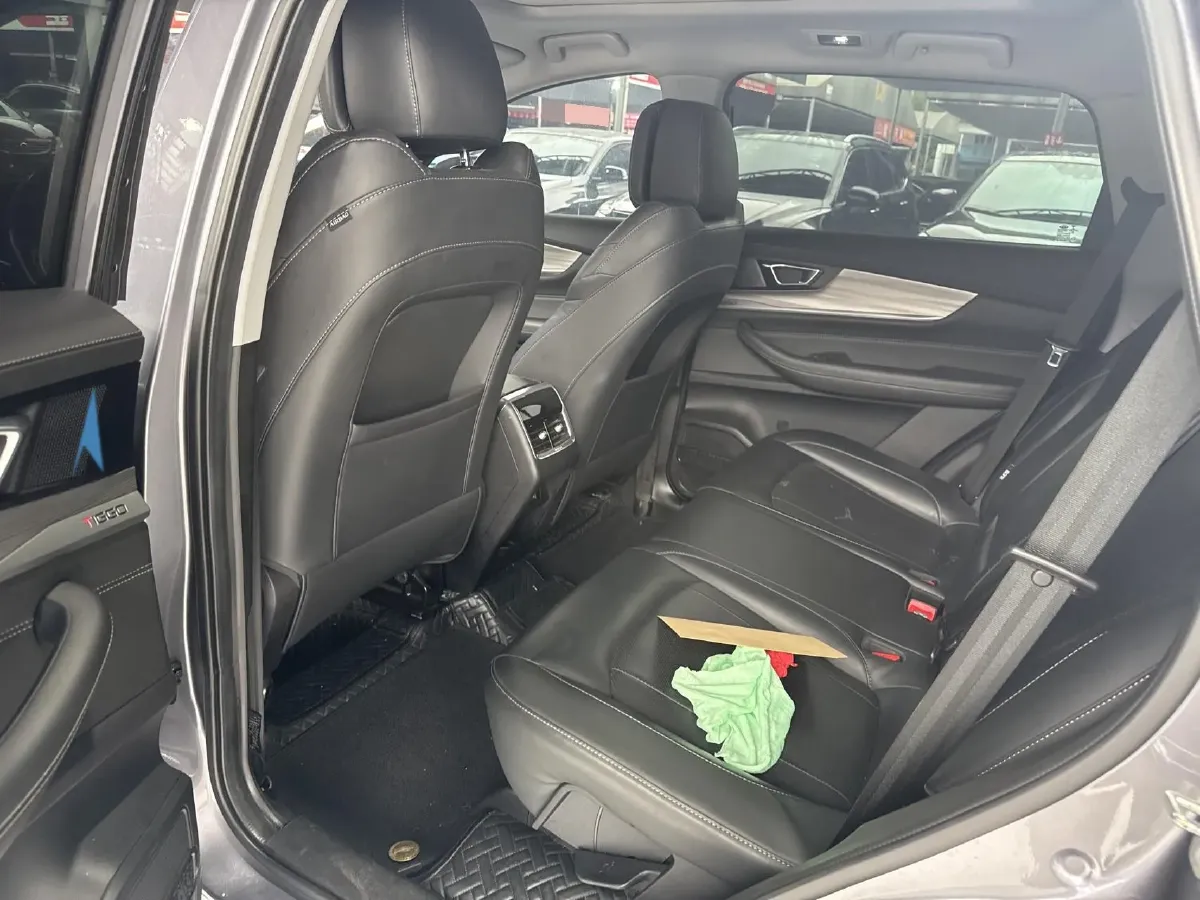 2021 Chery Tiggo 8 2.0T 254HP L4 7DCT,autocango,china used car exporter,china ev exporter,chinese used car exporter,chinese used ev exporter