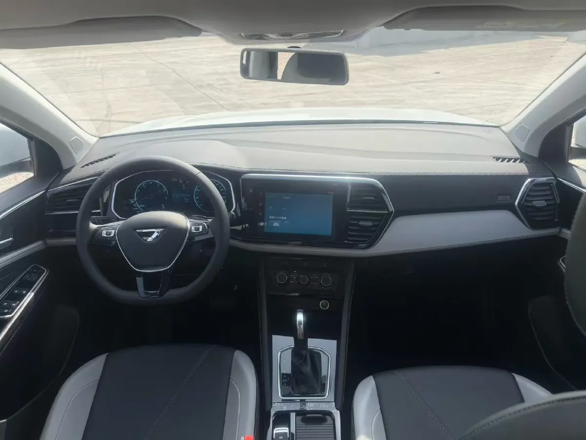 2026 Jetta VS5 1.4T 150HP L4 6AT,autocango,china used car exporter,china ev exporter,chinese used car exporter,chinese used ev exporter