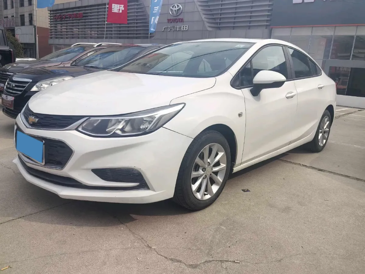 2018 Chevrolet Cruze 1.5L 114HP L4 6AT,autocango,china used car exporter,china ev exporter,chinese used car exporter,chinese used ev exporter