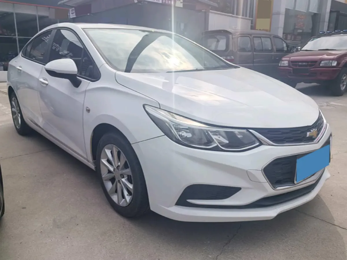 2018 Chevrolet Cruze 1.5L 114HP L4 6AT,autocango,china used car exporter,china ev exporter,chinese used car exporter,chinese used ev exporter