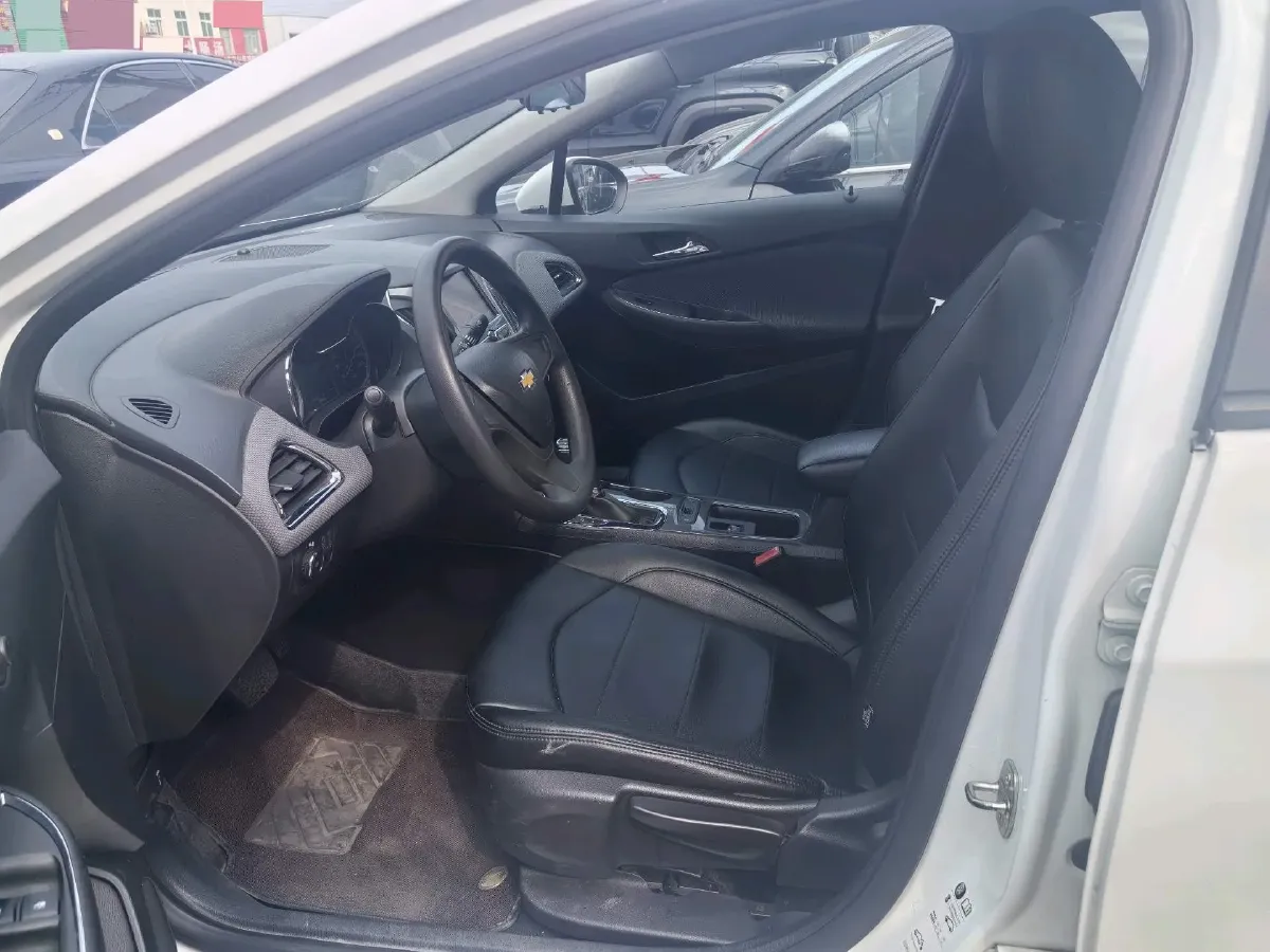 2018 Chevrolet Cruze 1.5L 114HP L4 6AT,autocango,china used car exporter,china ev exporter,chinese used car exporter,chinese used ev exporter