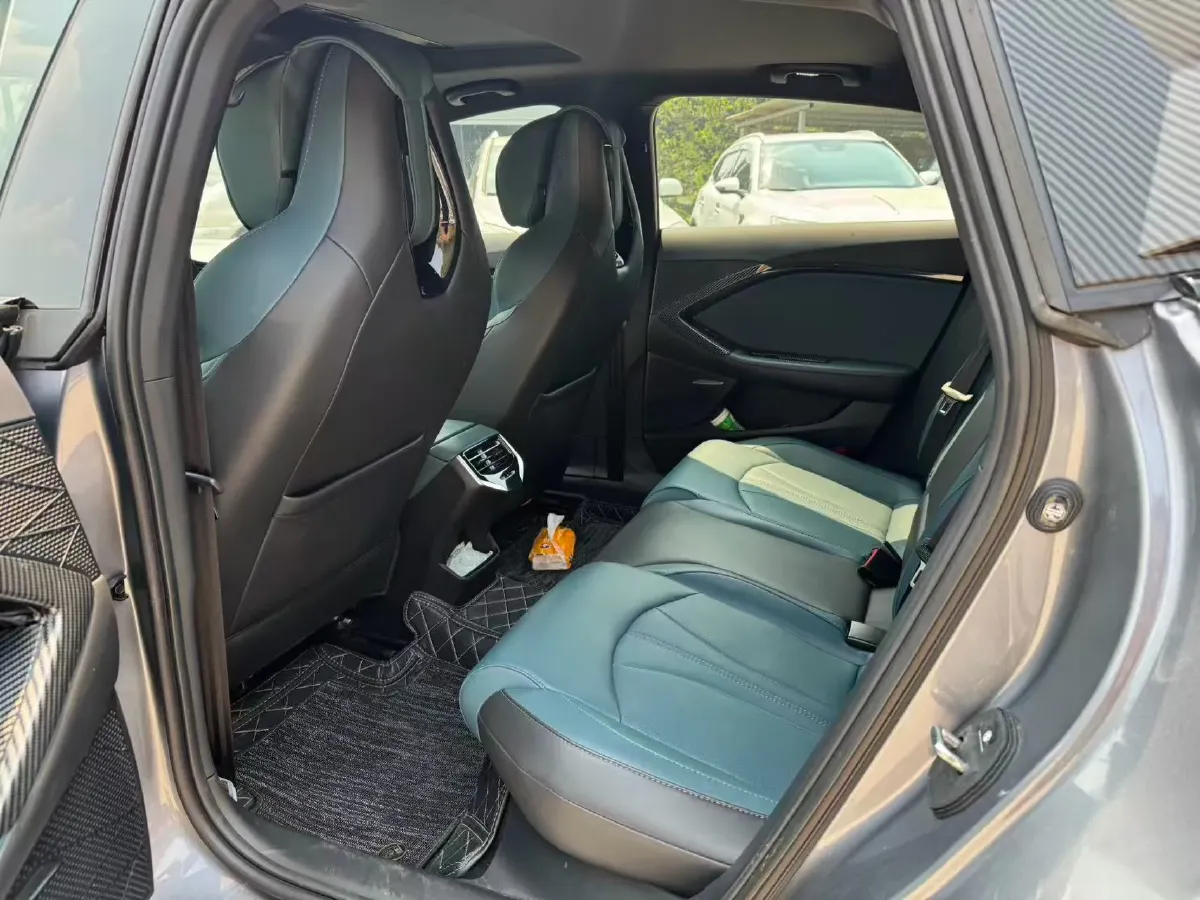 2023 MG 7 1.5T 188HP L4 7DCT,autocango,china used car exporter,china ev exporter,chinese used car exporter,chinese used ev exporter