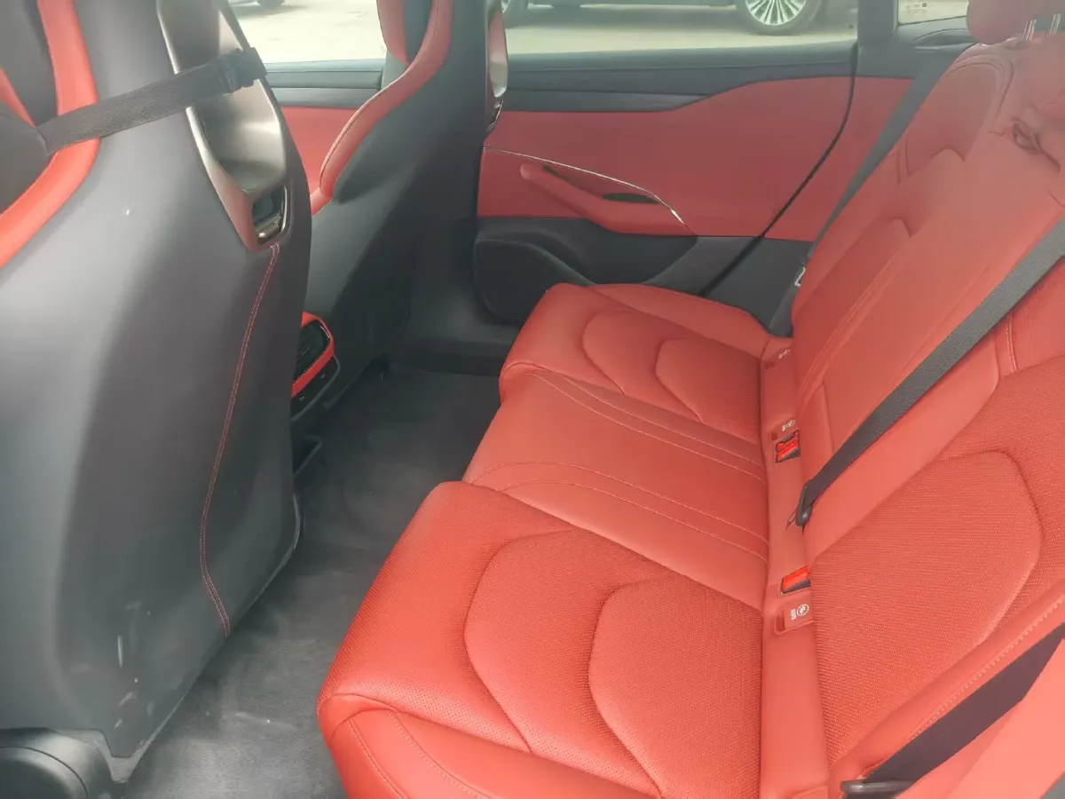 2024 MI SU7 BEV 73.6KWH,autocango,china used car exporter,china ev exporter,chinese used car exporter,chinese used ev exporter