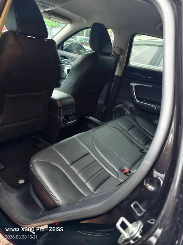 2017 WEY VV5 2.0T 197HP L4 7DCT,autocango,china used car exporter,china ev exporter,chinese used car exporter,chinese used ev exporter