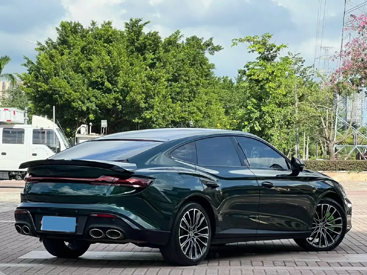 2023 MG 7 2.0T 261HP L4 9AT,autocango,china used car exporter,china ev exporter,chinese used car exporter,chinese used ev exporter