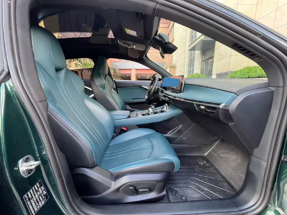 2023 MG 7 2.0T 261HP L4 9AT,autocango,china used car exporter,china ev exporter,chinese used car exporter,chinese used ev exporter