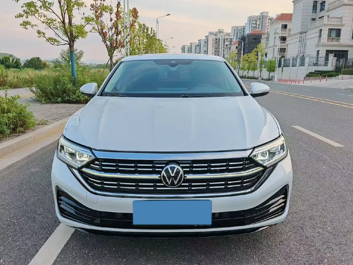2023 Volkswagen Sagitar 1.5T 160HP L4 7DCT,autocango,china used car exporter,china ev exporter,chinese used car exporter,chinese used ev exporter