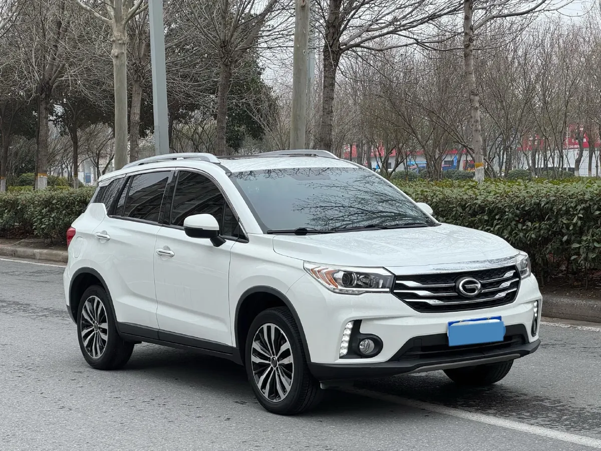 2017 GAC Trumpchi GS4 1.5T 152HP L4 5MT,autocango,china used car exporter,china ev exporter,chinese used car exporter,chinese used ev exporter