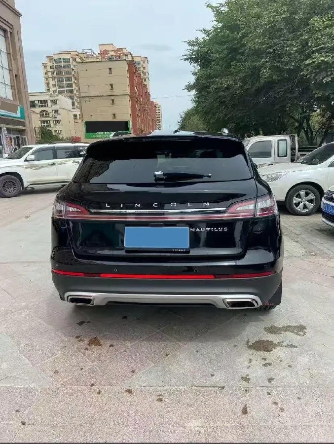 2021 Lincoln Nautilus 2.0T 245HP L4 8AT,autocango,china used car exporter,china ev exporter,chinese used car exporter,chinese used ev exporter