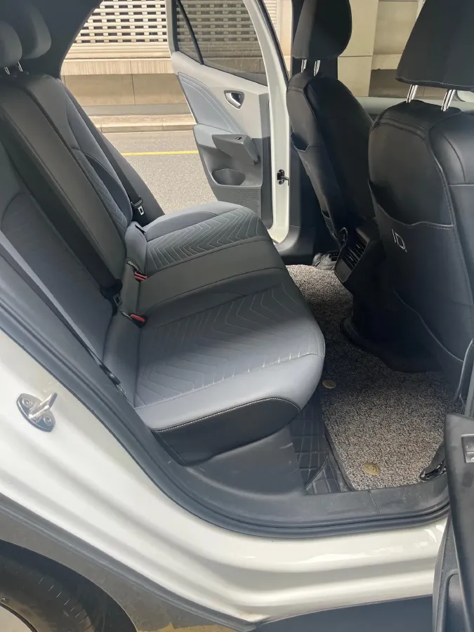 2025 MAXUS XinTu V80 2.0T 147HP L4 6AMT,autocango,china used car exporter,china ev exporter,chinese used car exporter,chinese used ev exporter