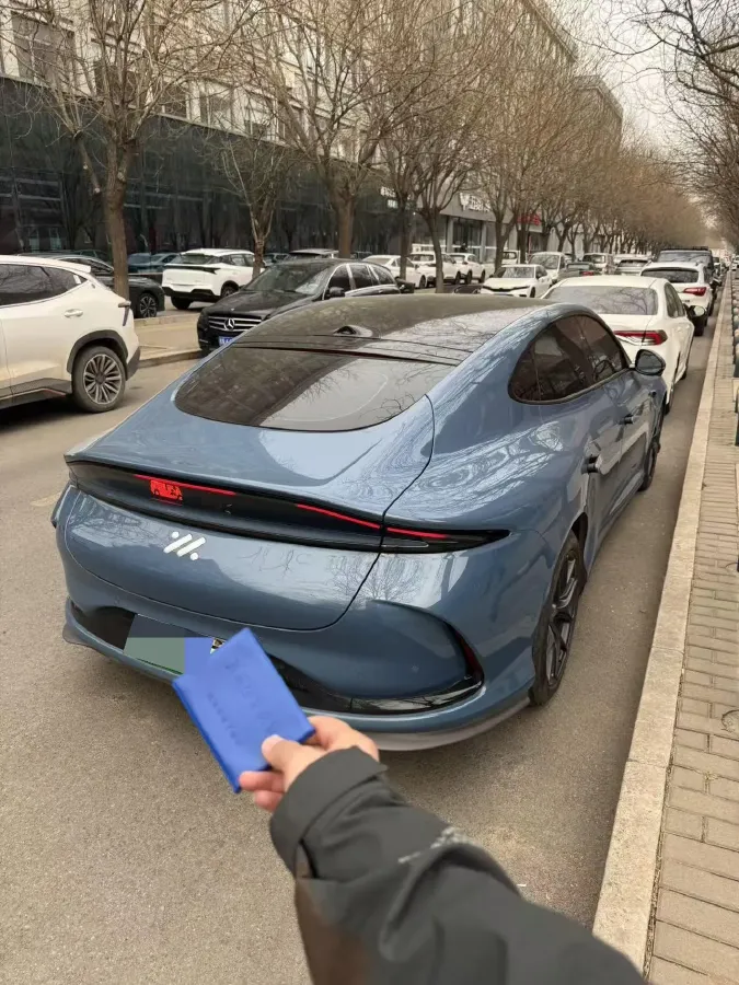 2024 IM L6 BEV 75KWH,autocango,china used car exporter,china ev exporter,chinese used car exporter,chinese used ev exporter