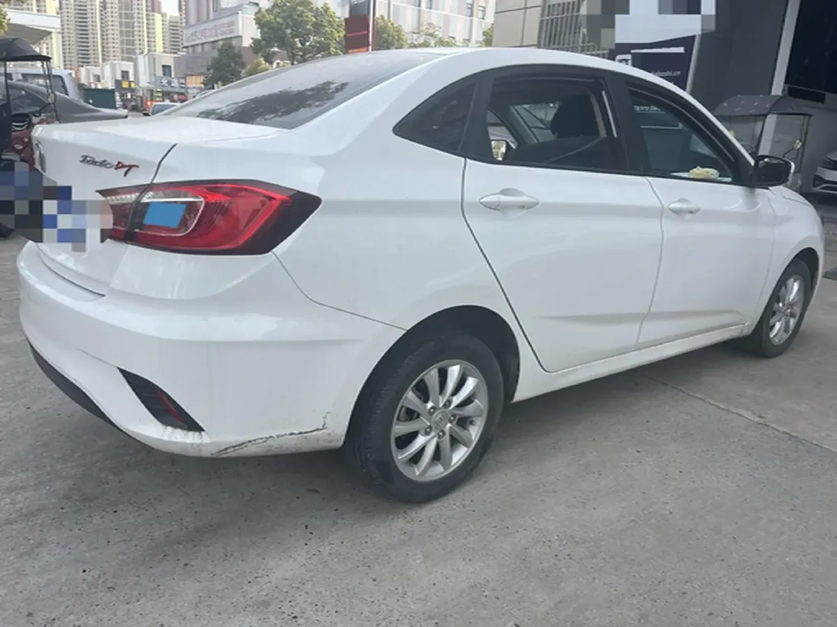 2019 ChangAn Eado DT 1.6L 125HP L4 5MT,autocango,china used car exporter,china ev exporter,chinese used car exporter,chinese used ev exporter