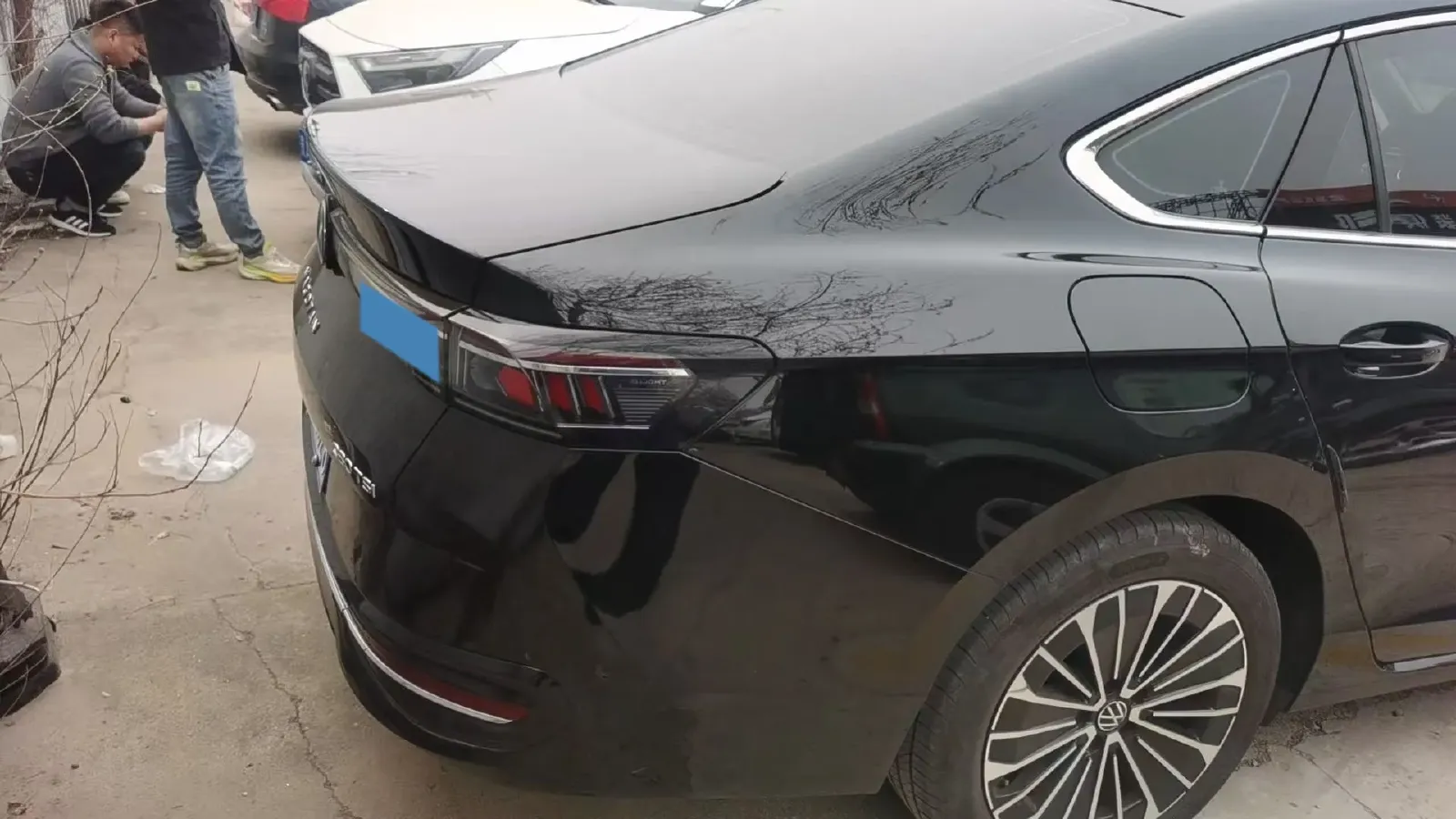 2024 Volkswagen Magotan 2.0T 220HP L4 7DCT,autocango,china used car exporter,china ev exporter,chinese used car exporter,chinese used ev exporter