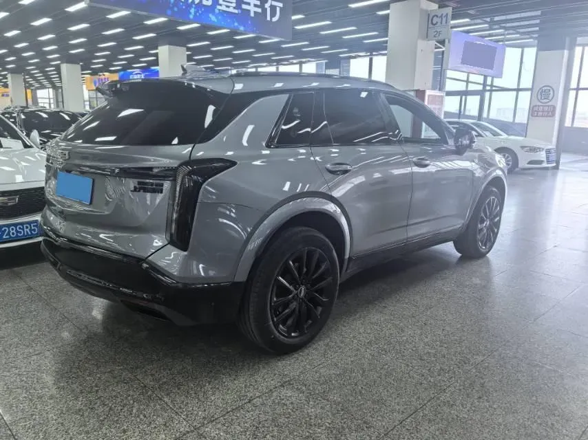 2026 Cadillac XT5 2.0T 237HP L4 9AT,autocango,china used car exporter,china ev exporter,chinese used car exporter,chinese used ev exporter