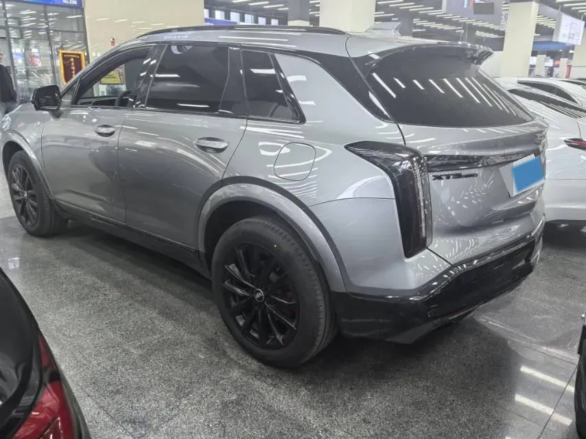 2026 Cadillac XT5 2.0T 237HP L4 9AT,autocango,china used car exporter,china ev exporter,chinese used car exporter,chinese used ev exporter
