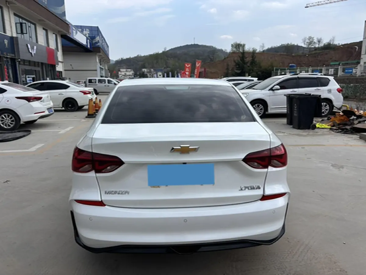 2024 Chevrolet Monza 1.5L 113HP L4 6DCT,autocango,china used car exporter,china ev exporter,chinese used car exporter,chinese used ev exporter